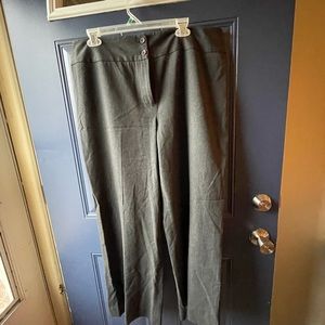 Jones New York, stretch, 16, wide leg dress pants. Fall, work, winter, holidays